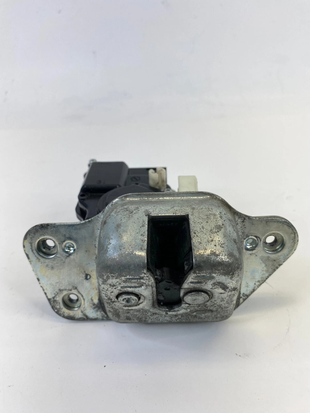 2009 2010 DODGE JOURNEY REAR TRUNK LIFTGATE LOCK LATCH RELEASE ACTUATOR OEM