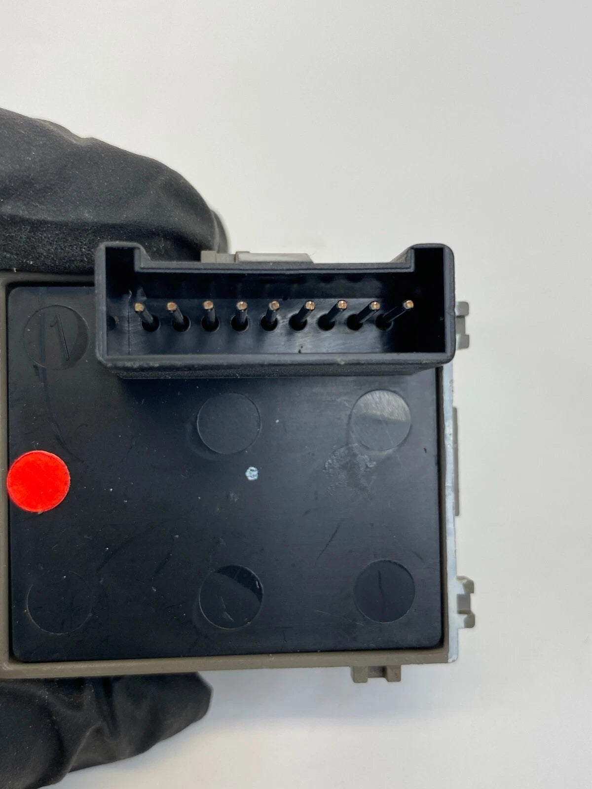 2000-2003 CADILLAC DEVILLE SEDAN 4-DR FRONT RIGHT SEAT HEATER CONTRO SWITCH ASSY