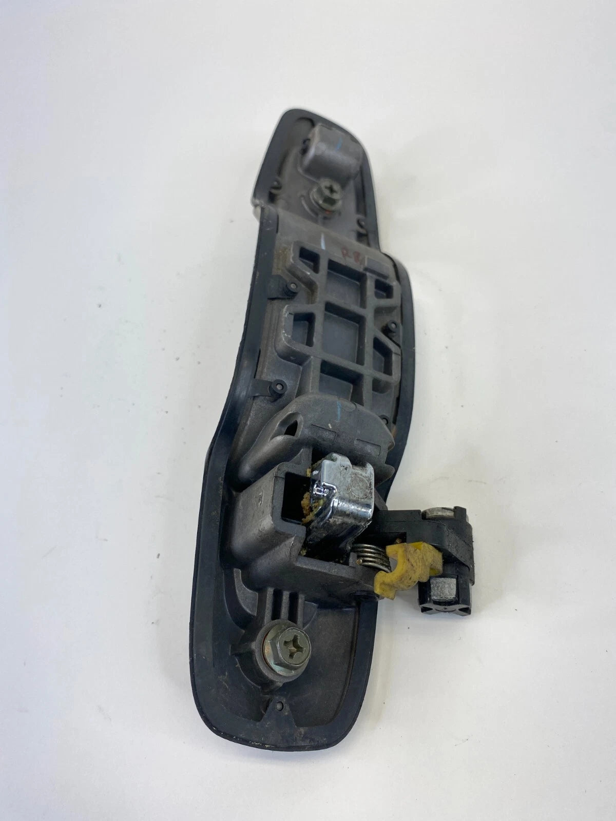 2003-2006 SUZUKI XL-7 REAR RIGHT SIDE EXTERIOR DOOR HANDLE 82810-65D10 OEM