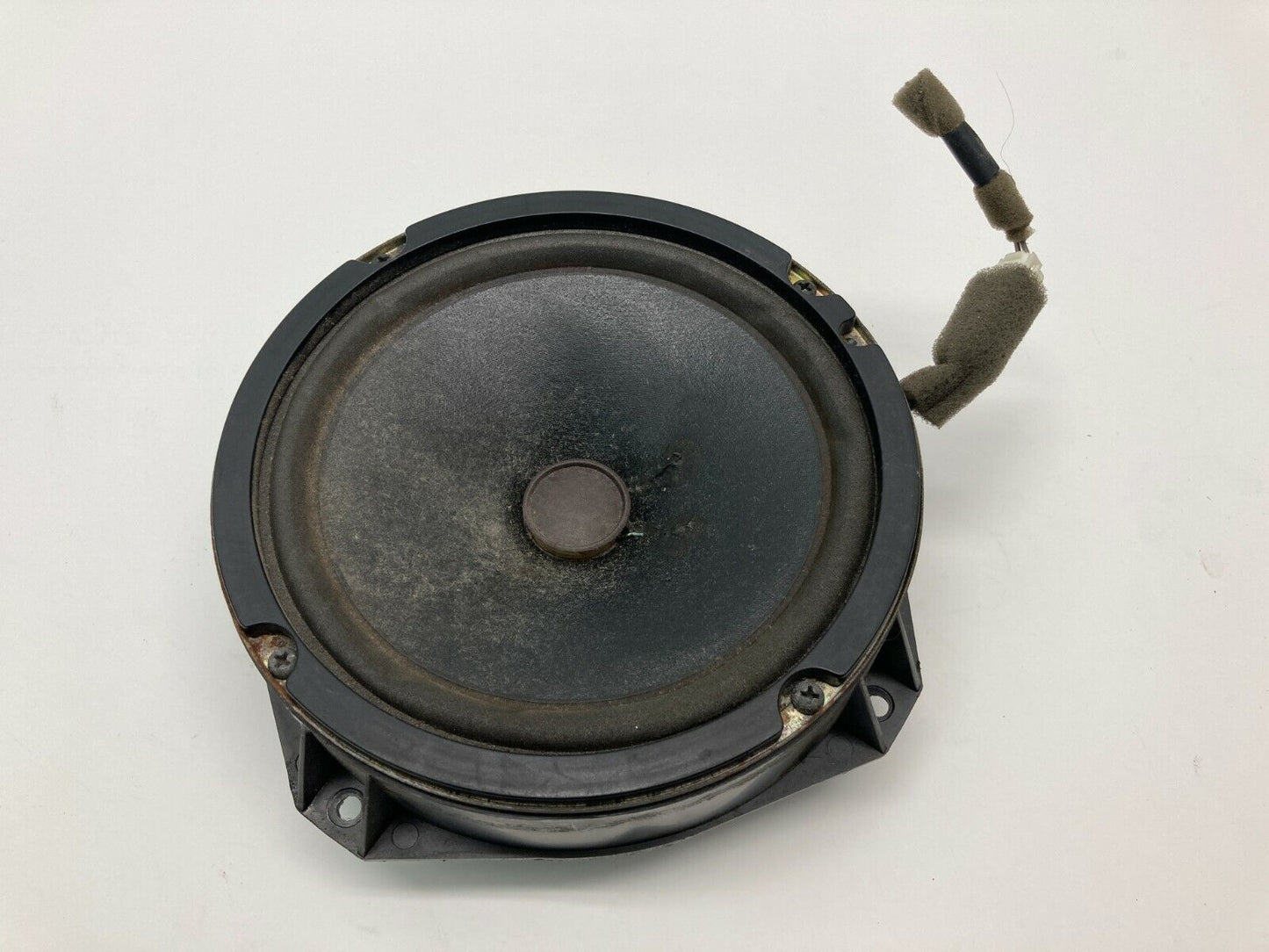 1999 2000 2001 2002 Daewoo Leganza Front Left Door Audio Speaker 96206985 OEM