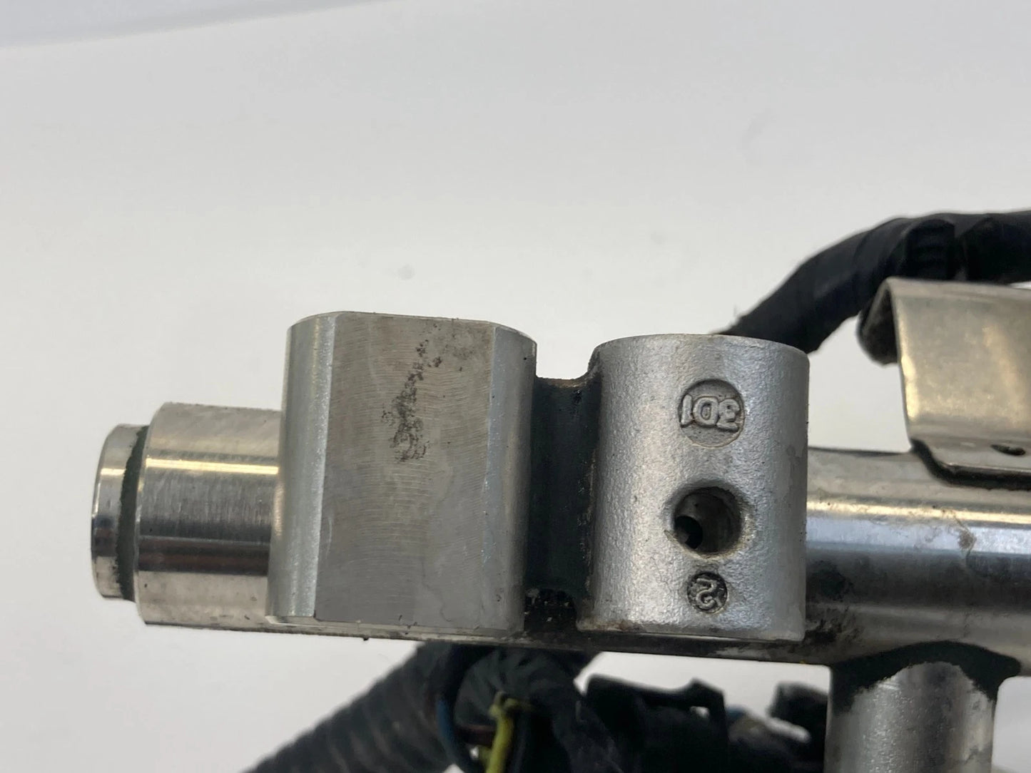 2012-2017 HYUNDAI ACCENT 1.6L FUEL INJECTION RAIL & INJECTOR ASSEMBLY 9162040003