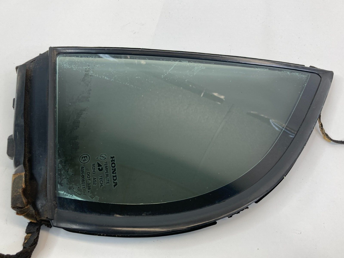 1996-2000 Honda Civic Sedan Rear Left Back Side Door Fixed Quarter Window Glass