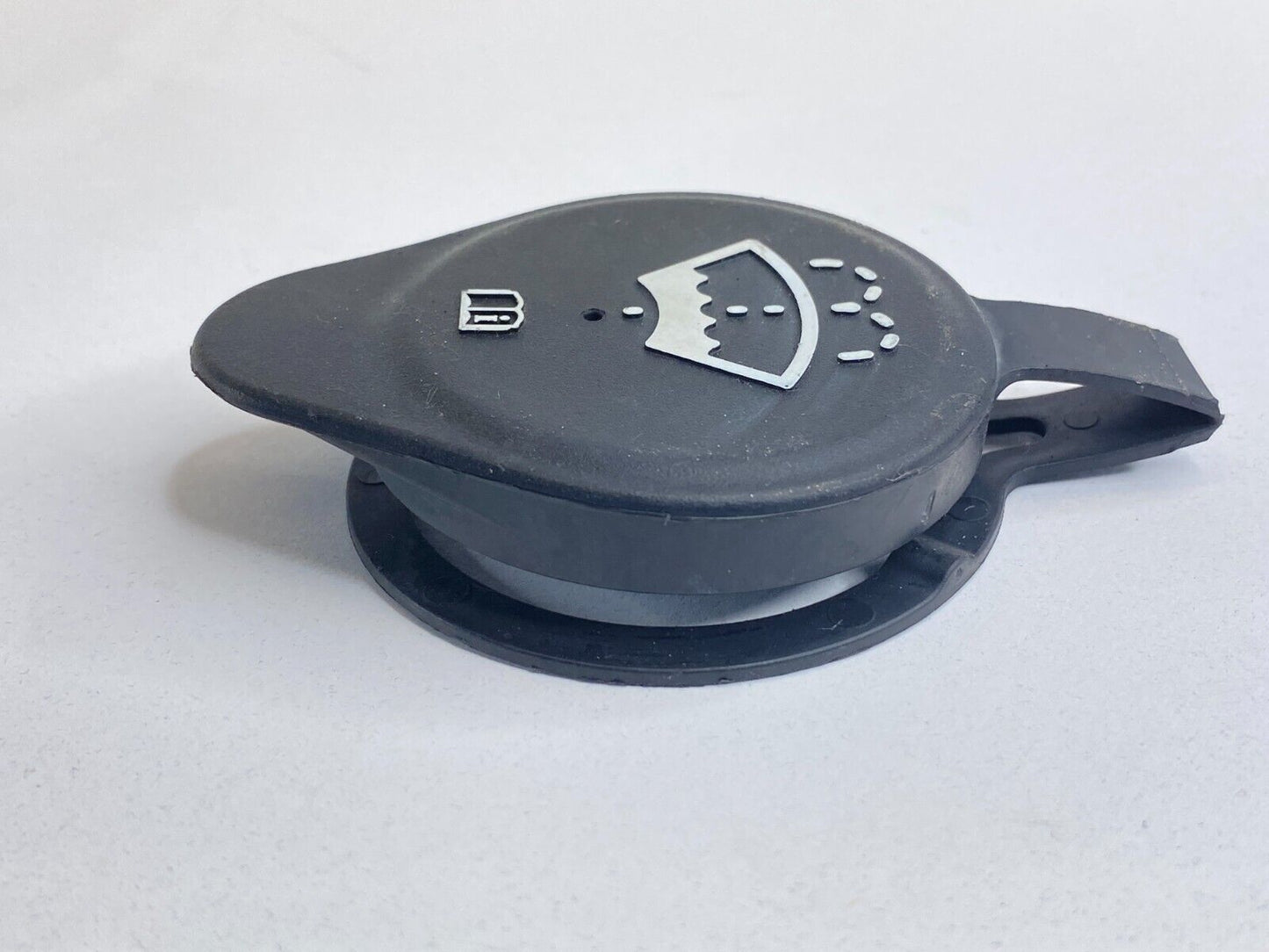 2000-2013 Chevrolet Impala 14-16 Impala Limited Wiper Washer Fluid Reservoir Cap