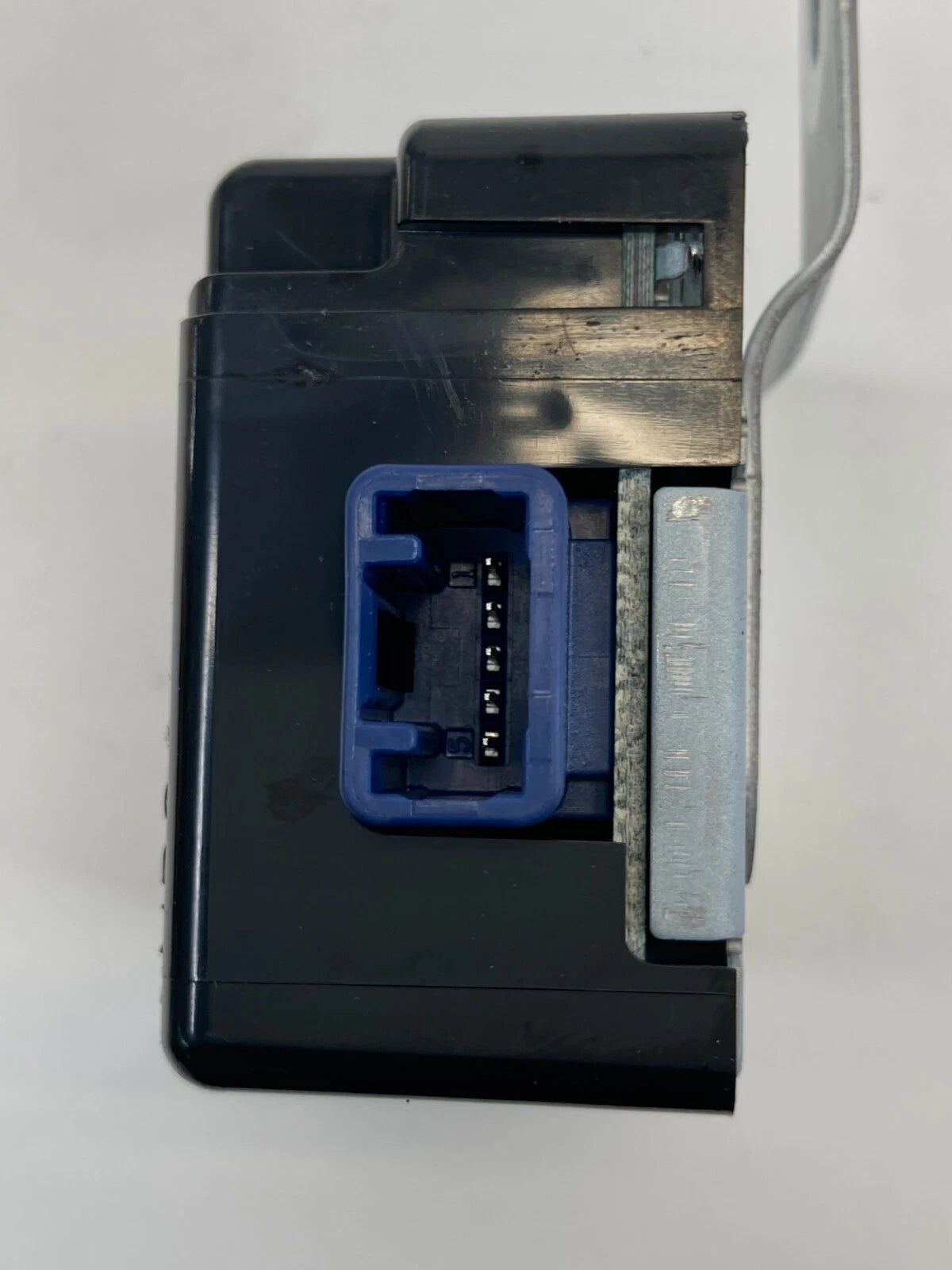 10-15 TOYOTA PRIUS SMART DOOR CONTROL RECEIVER MODULE COMPUTER 89740-47050 OEM