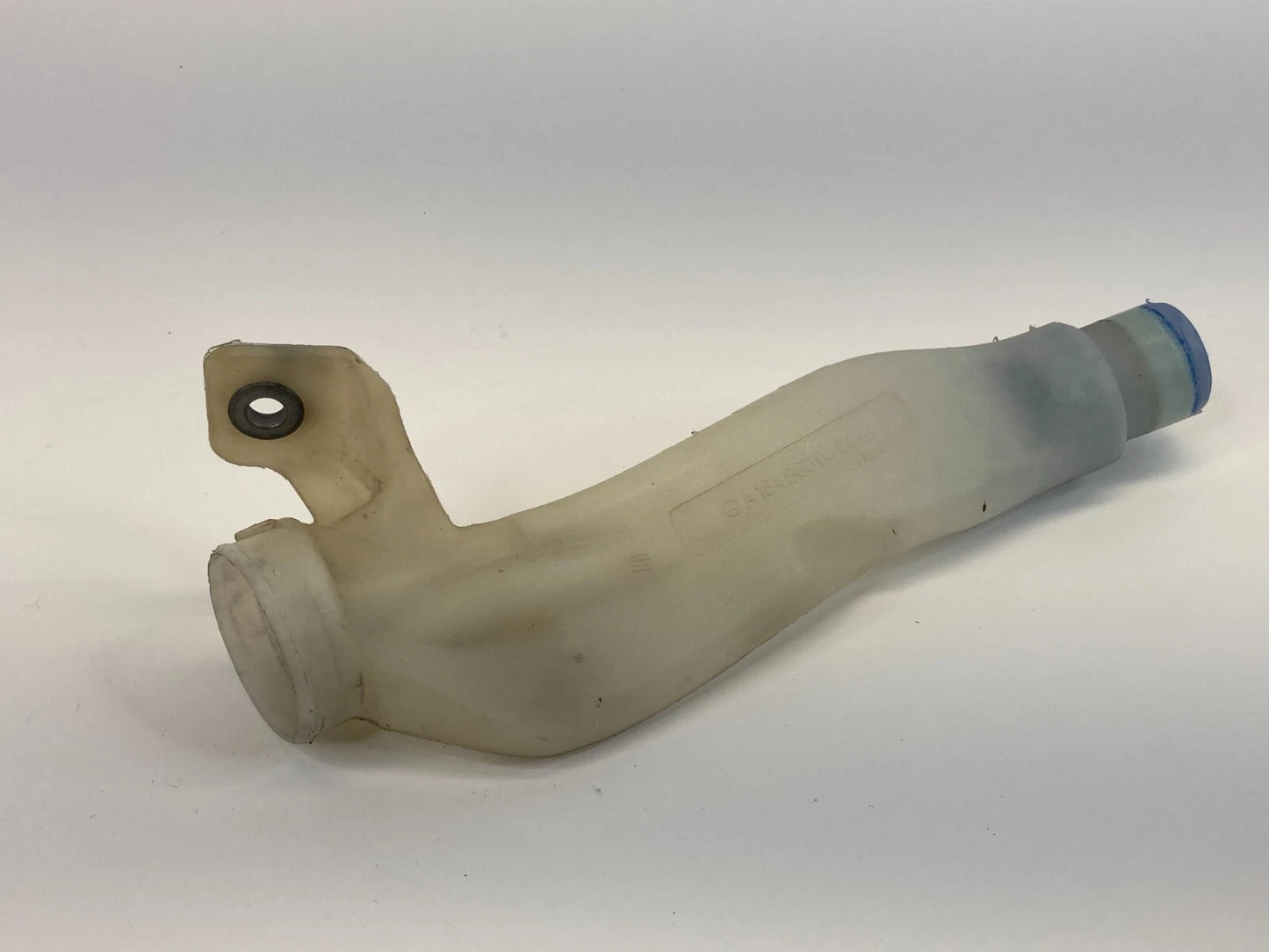2006-2011 MERCEDES-BENZ ML 350 WIPER FLUID TANK FILLER TUBE DUCT A1648600064 OEM