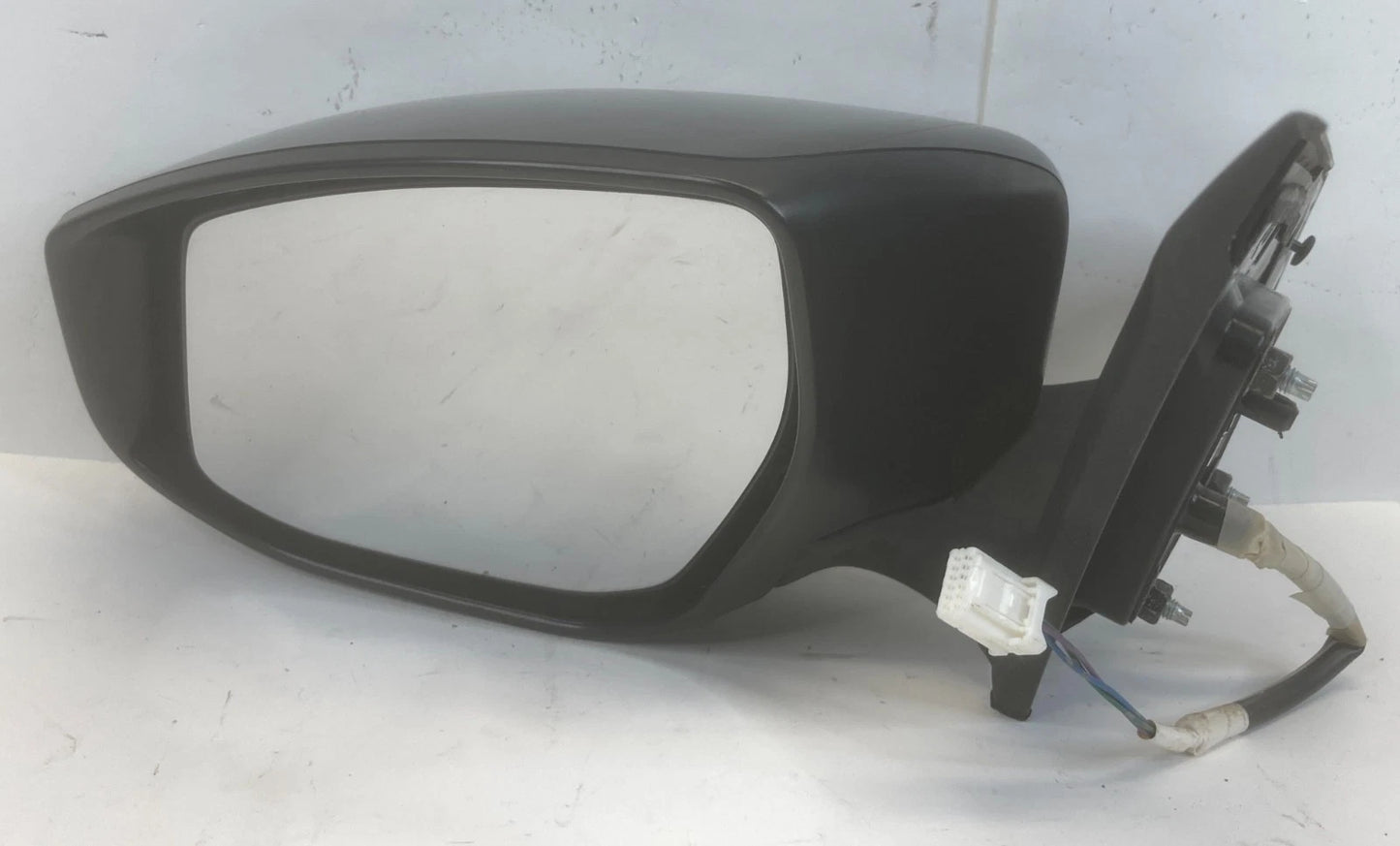 2013-2015 NISSAN SENTRA LEFT DRIVER SIDE VIEW MIRROR ASSEMBLY 96302-3SG0B OEM