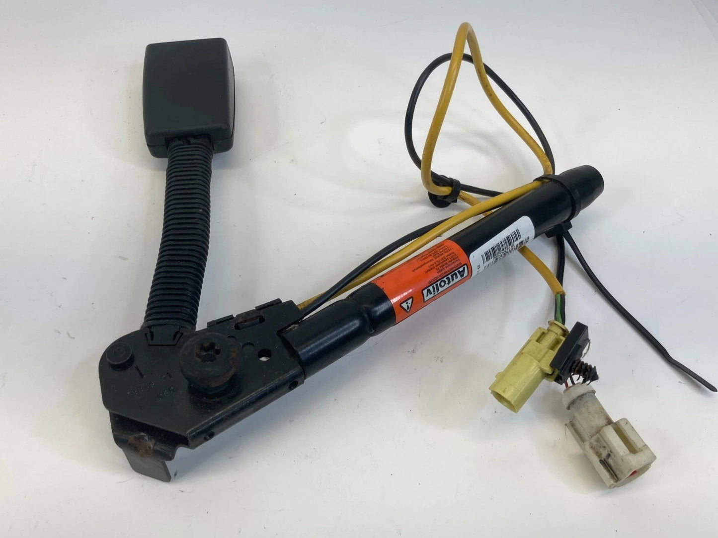 05-07 MERCURY MARINER FRONT LEFT SIDE SEAT BELT BUCKLE 6L84-7861203-BCW OEM