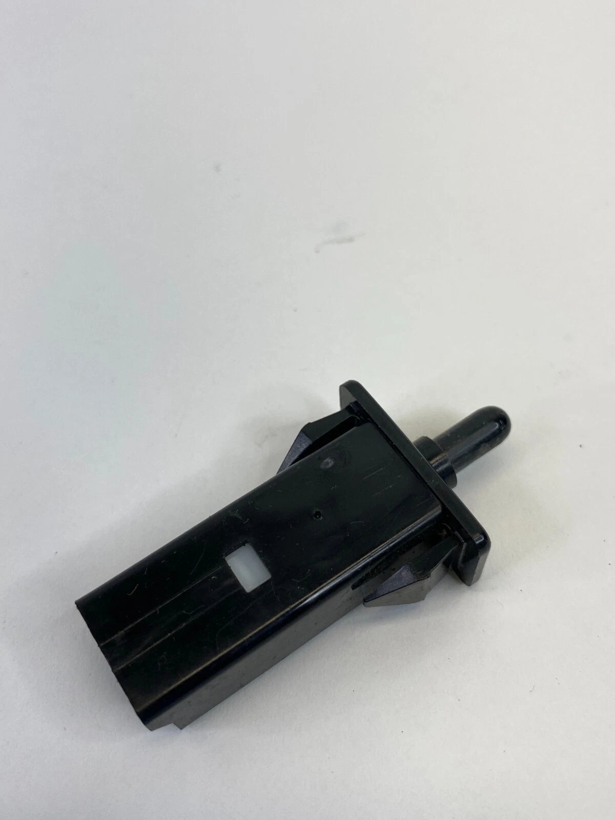 1998-2005 LEXUS GS300 GS 300 GLOVE BOX INTERIOR LIGHT LAMP SWITCH CONTROL OEM