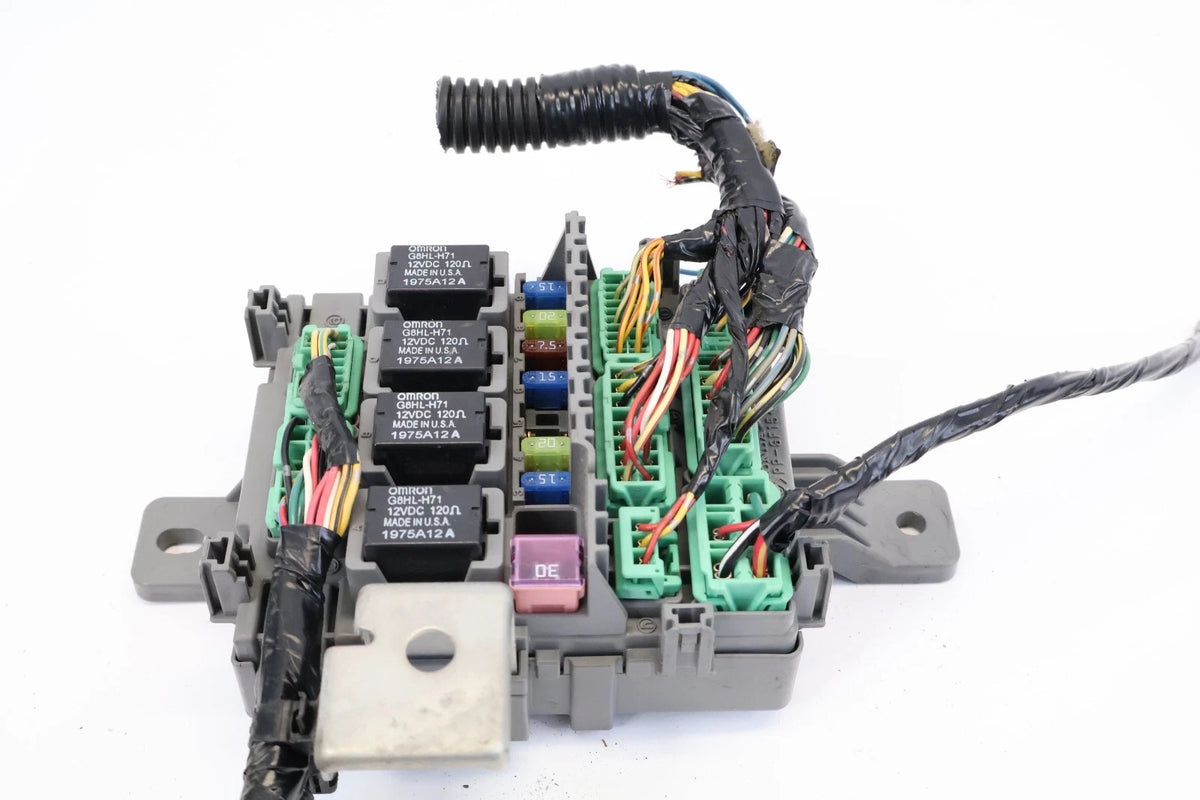 2005 2006 2007 HONDA ODYSSEY INTERIOR CABIN FUSE BOX RELAY JUNCTION BLOCK OEM