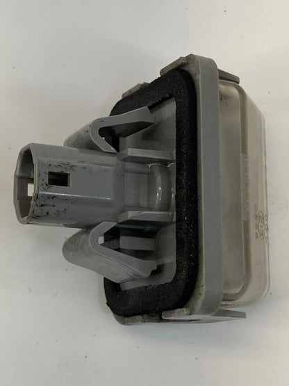 2003-2008 MAZDA 6 MAZDA6 REAR TRUNK LID LICENSE PLATE LIGHT LAMP 130-61971 OEM