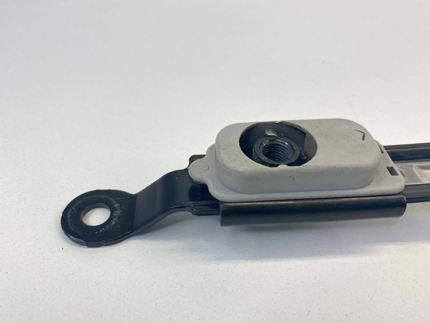2003-2008 TOYOTA MATRIX COROLLA FRONT LEFT DRIVER SEAT BELT HEIGHT ADJUSTER OEM