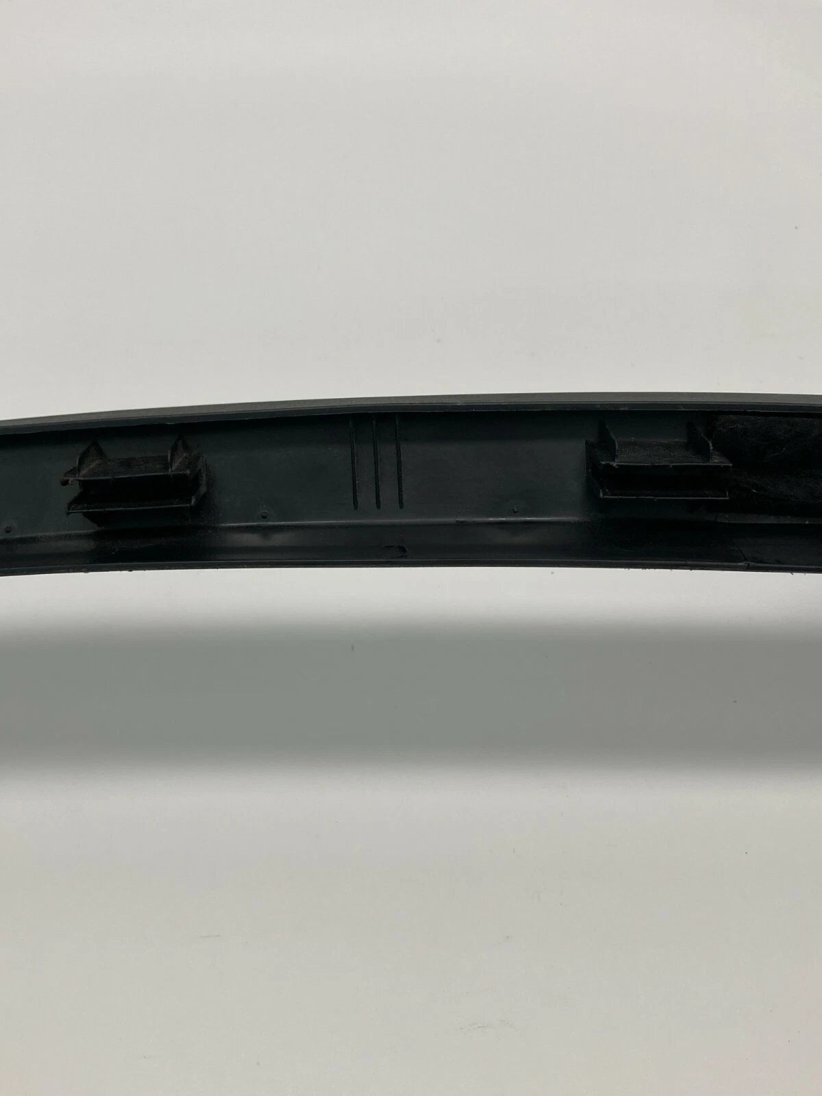 12-14 FORD FOCUS FRONT LEFT DOOR WINDOW PANEL TRIM COVER MOLDING BM51A201A19 OEM
