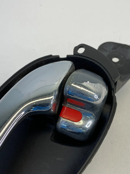 2002-2009 GMC ENVOY FRONT LEFT DRIVER SIDE INNER INTERIOR DOOR HANDLE 107502LH