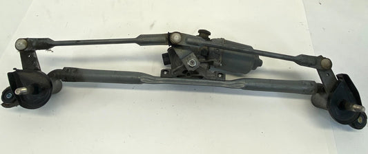 2011-2015 KIA SORENTO FRONT WINDSHIELD WIPER MOTOR LINKAGE MECHANISM 98110-1U000