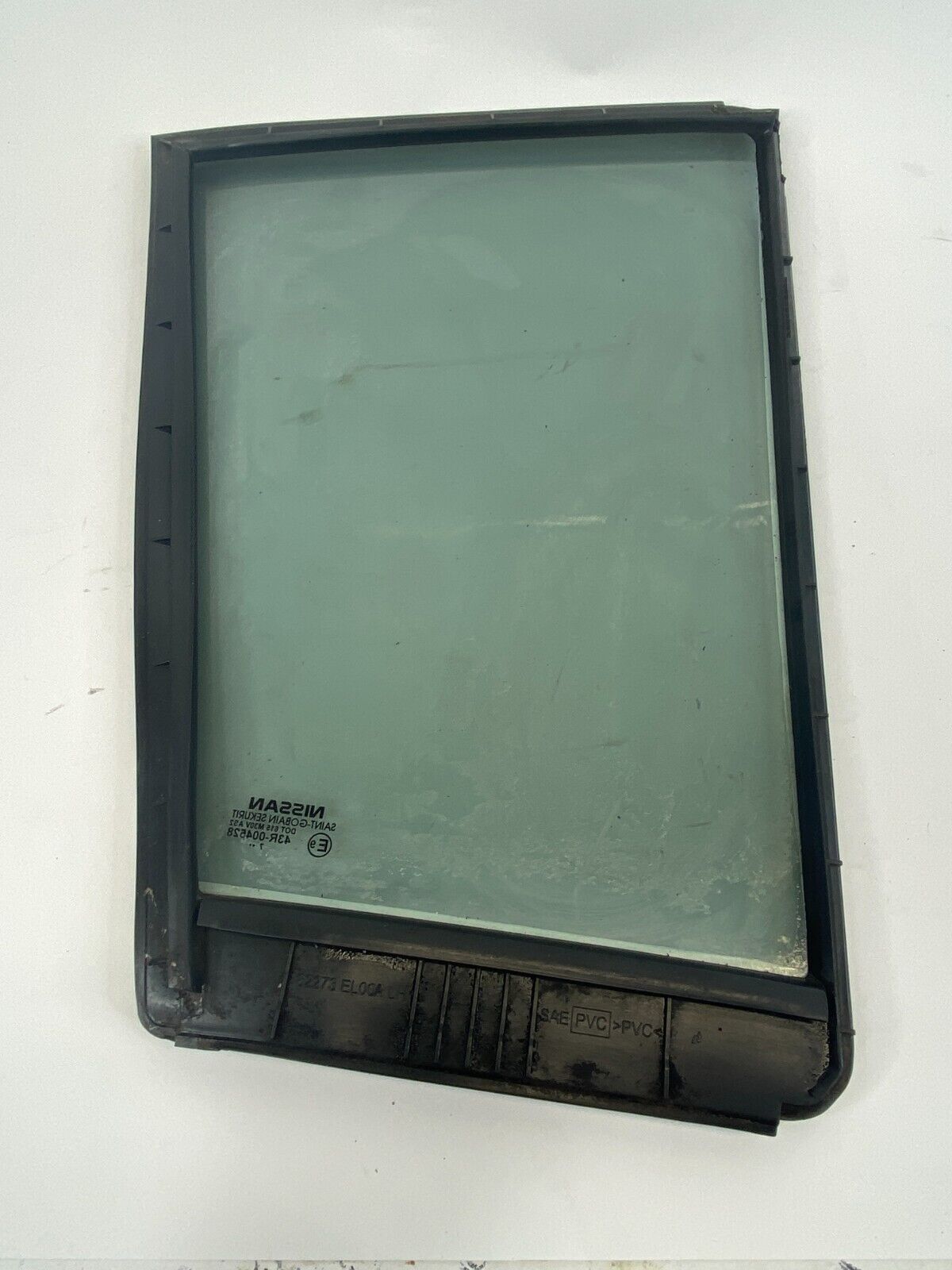 2007-2012 Nissan Versa HATCHBACK Rear Left Side Door Quarter Window Glass Assy