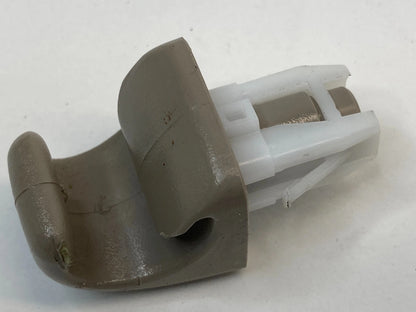 2003-2008 TOYOTA COROLLA FRONT SUNVISOR SUN VISOR SHADE CLIP HOLDER OEM