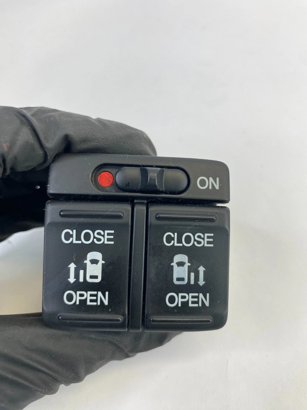 2011-2017 HONDA ODYSSEY POWER REAR SLIDING DOOR CONTROL SWITCH ASSY OEM