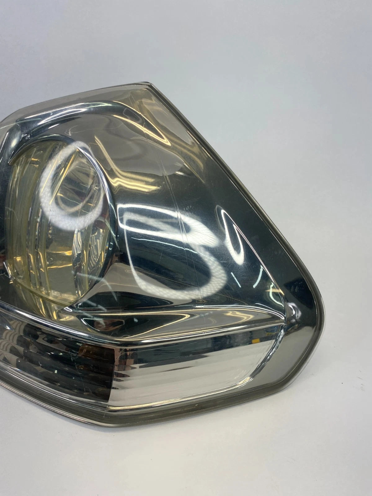 2007-2009 LEXUS RX350 RIGHT PASSENGER SIDE OUTER QUARTER PANEL TAIL LIGHT OEM