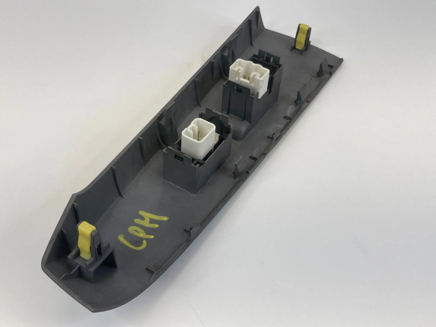 2004-2009 TOYOTA PRIUS FRONT RIGHT SIDE DOOR WINDOW SWITCH WITH BEZEL 7423147090