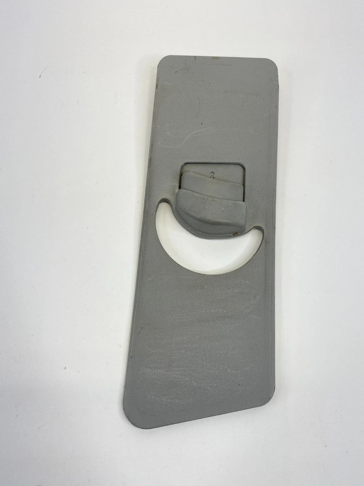 2006-2011 HYUNDAI ACCENT FRONT RIGHT SEAT BELT ADJUSTER COVER TRIM 85842-1E520