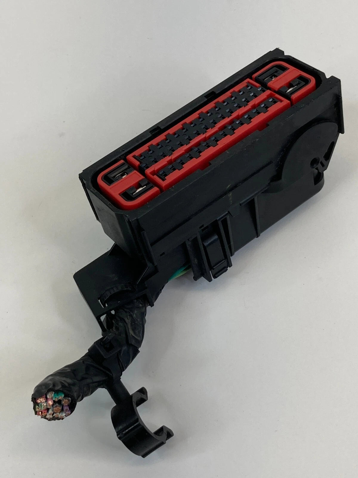 2010-2017 Jeep Patriot 2.4L AT ABS Pump Anti Lock Brake Plug Connector Relay OEM