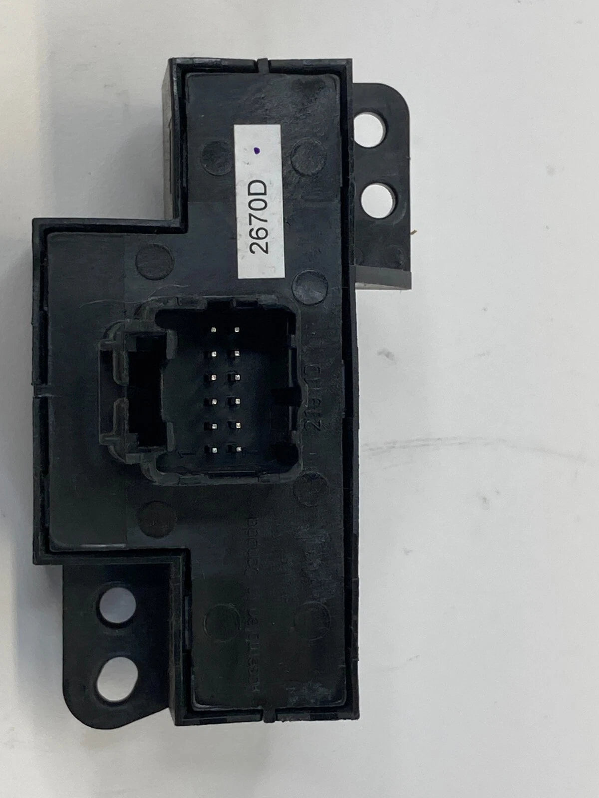 09 10 CHRYSLER TOWN & COUNTRY DASH HAZARD ESP OFF CONTROL SWITCH 68025899AA