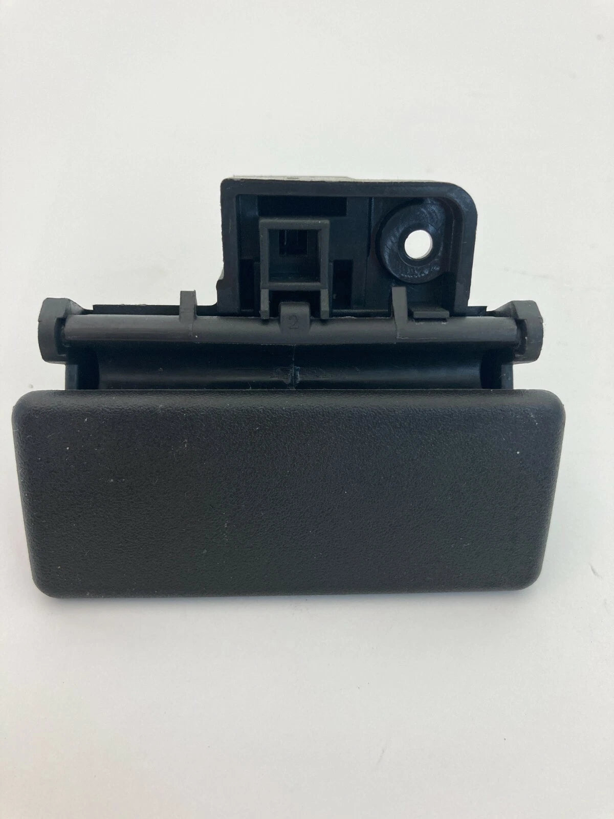 2008 2009 2010 2011 FORD FOCUS DASH GLOVE BOX LOCK LATCH RELEASE HANDLE OEM