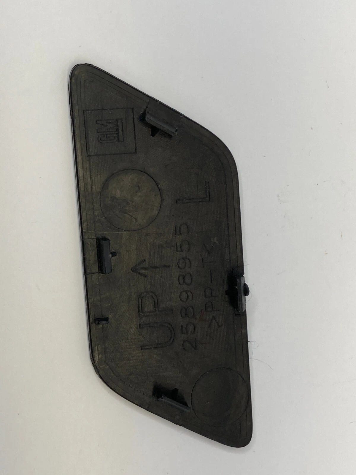 2010-2017 CHEVROLET EQUINOX FRONT LEFT SIDE INNER DOOR SCREW COVER CAP 25898955