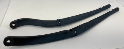 2005-2011 Cadillac STS Front Windshield Wiper Arm Pair Set 24026296 OEM