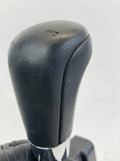 2011-2013 DODGE DURANGO AUTOMATIC TRANSMISSION FLOOR GEAR SHIFTER LEVER HANDLE