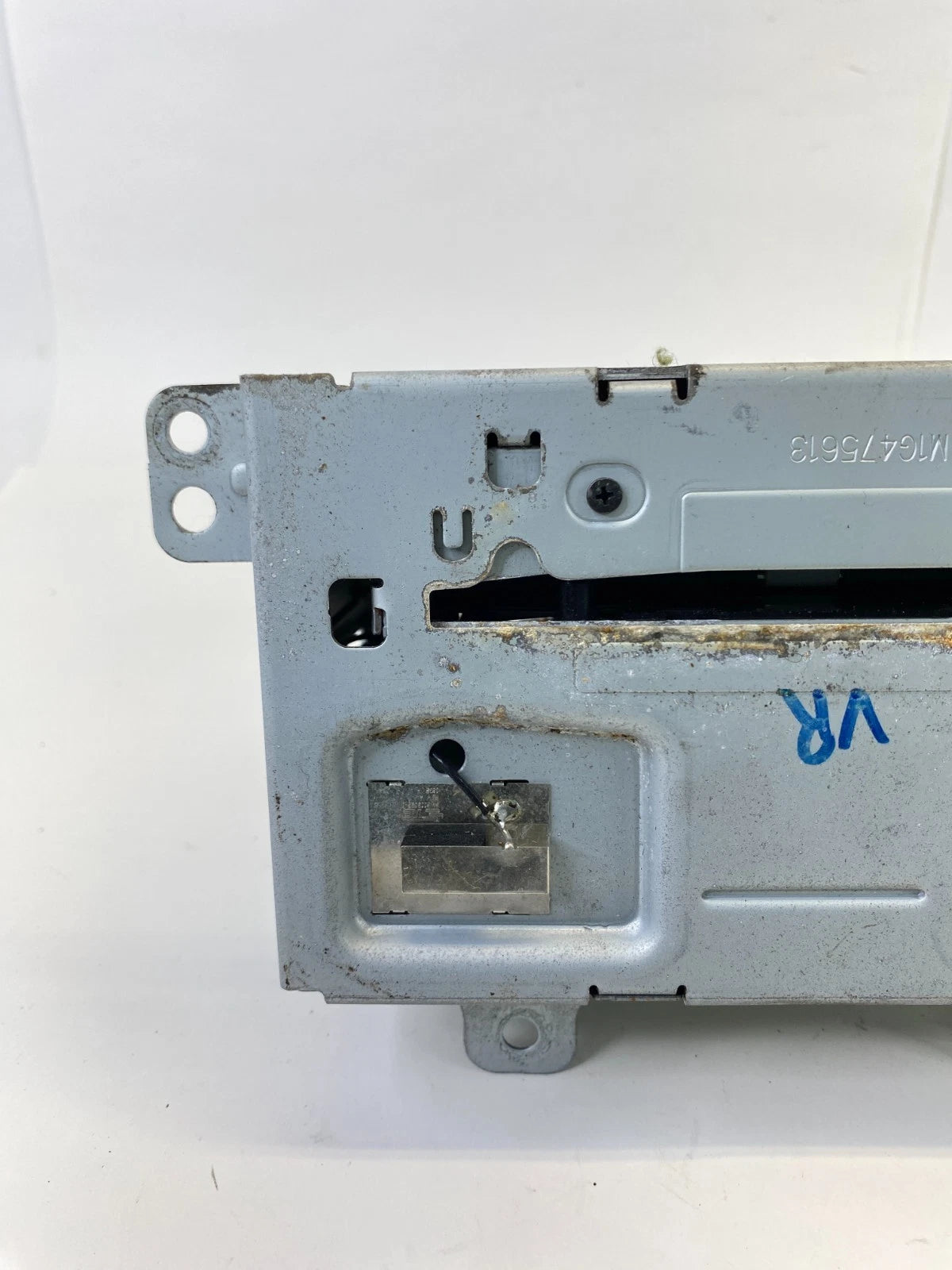 2012 2013 CHEVROLET EQUINOX RADIO CD PLAYER RECEIVER UNIT 22979837 OEM