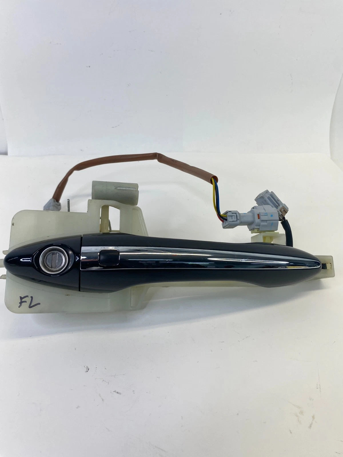 2014 2015 KIA OPTIMA SEDAN FRONT LEFT DRIVER SIDE EXTERIOR DOOR HANDLE ASSY OEM