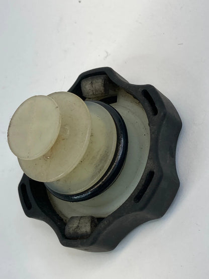 08-10 DODGE GRAND CARAVAN POWER STEERING FLUID RESERVOIR BOTTLE COVER CAP LID