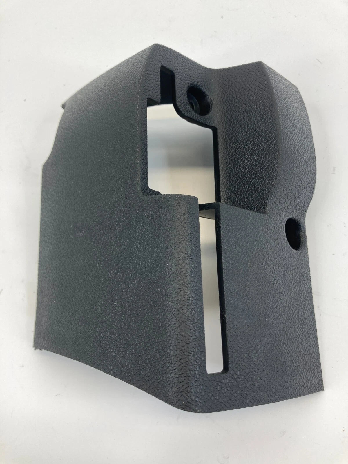 2007-2016 GMC ACADIA 09-17 TRAVERSE LOWER STEERING COLUMN COVER TRIM 20827806