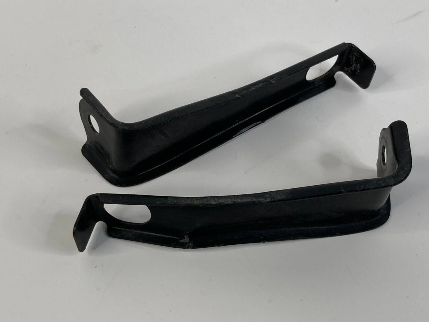 2002-2004 HONDA CR-V FRONT BUMPER HEADLIGHT LAMP MOUNT BRACKET PAIR SET OEM