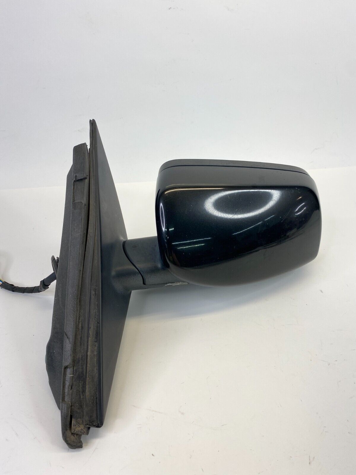 2006 2007 BMW 530i 530xi Front Left Driver Side View Power Mirror E1010748 OEM