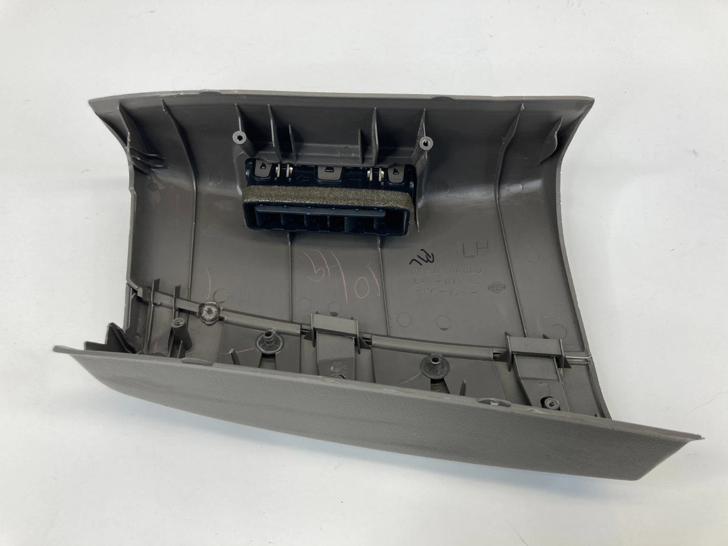 03-08 INFINITI FX35 DRIVER B-PILLAR LOWER CENTER COVER TRIM W/ VENT 76916CG000