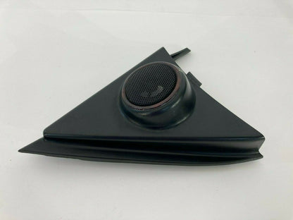 2003-2006 Kia Sorento Front Right Passenger Side Tweeter Cover Trim 96350-3E500