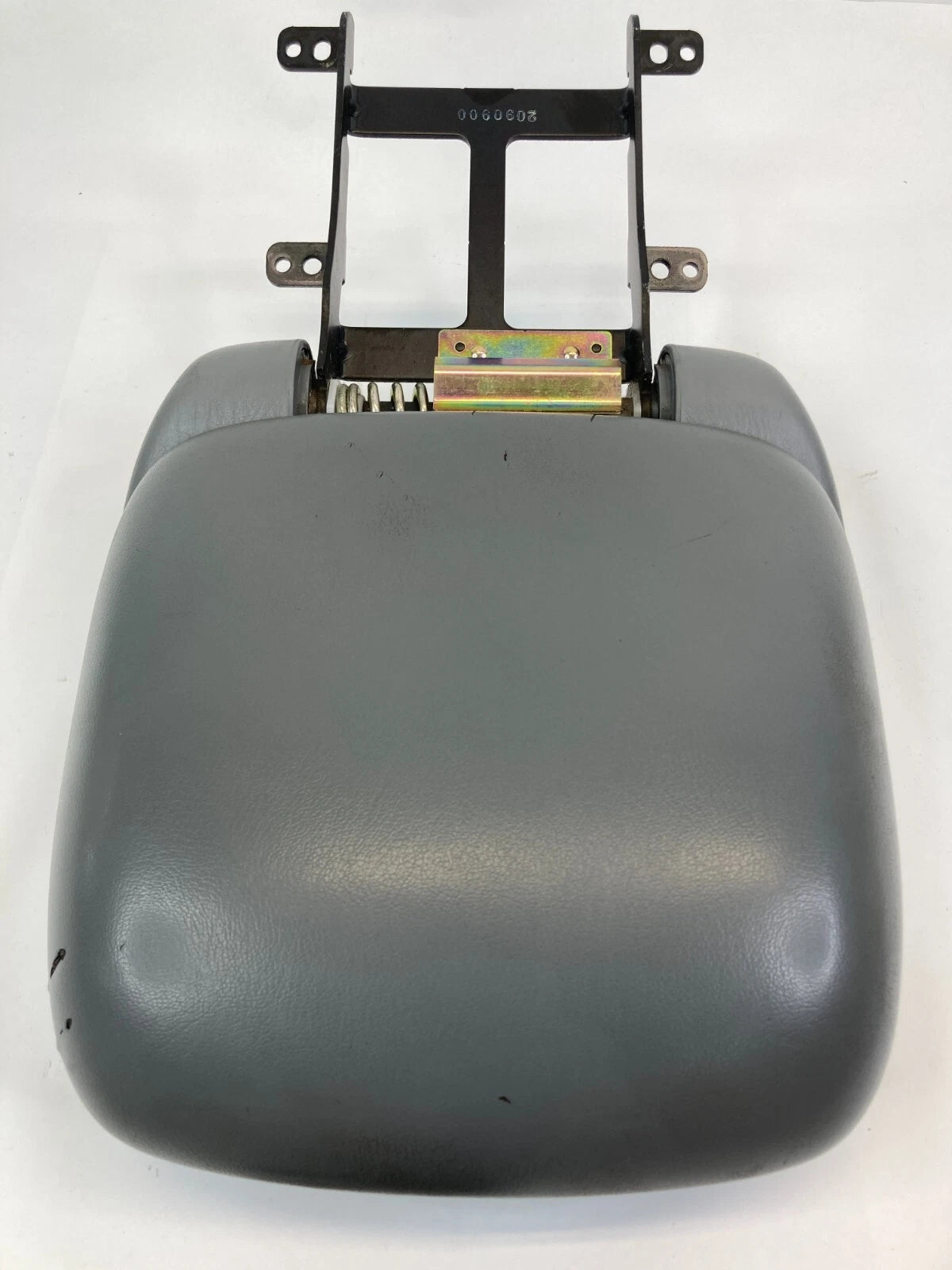 2003-2005 SUZUKI GRAND VITARA CENTER CONSOLE ARMREST ARM REST CUPHOLDER GRAY OEM