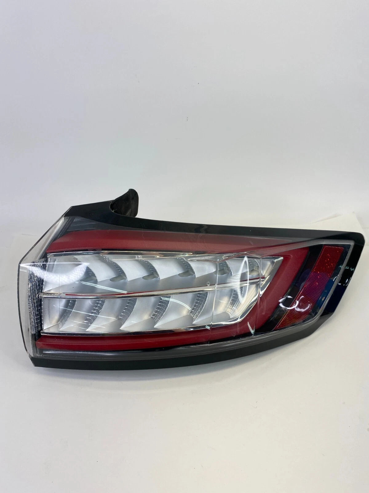 2015-2018 FORD EDGE RH PASSENGER QUARTER PANEL RIGHT TAIL LIGHT LAMP HT4B13404A