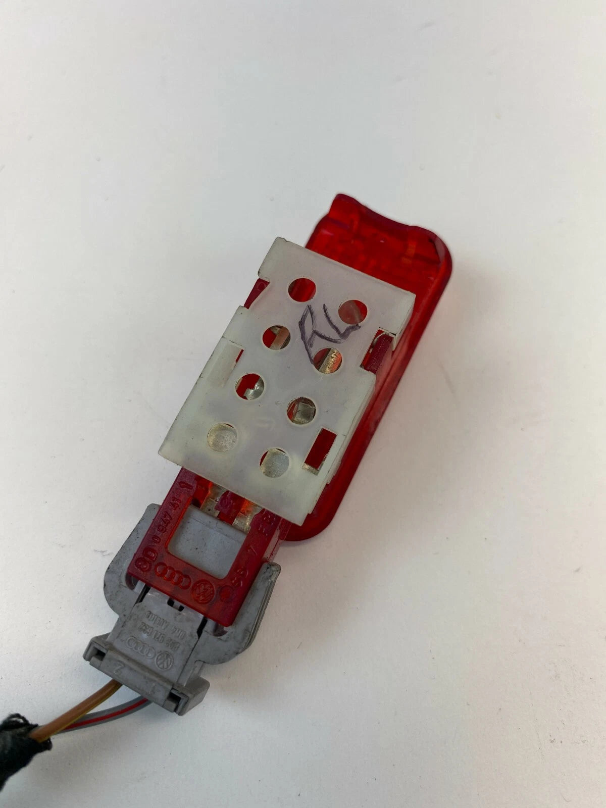 1999 2000 2001 AUDI A4 A4 QUATTRO REAR LEFT SIDE DOOR LIGHT LAMP W/ HARNESS OEM