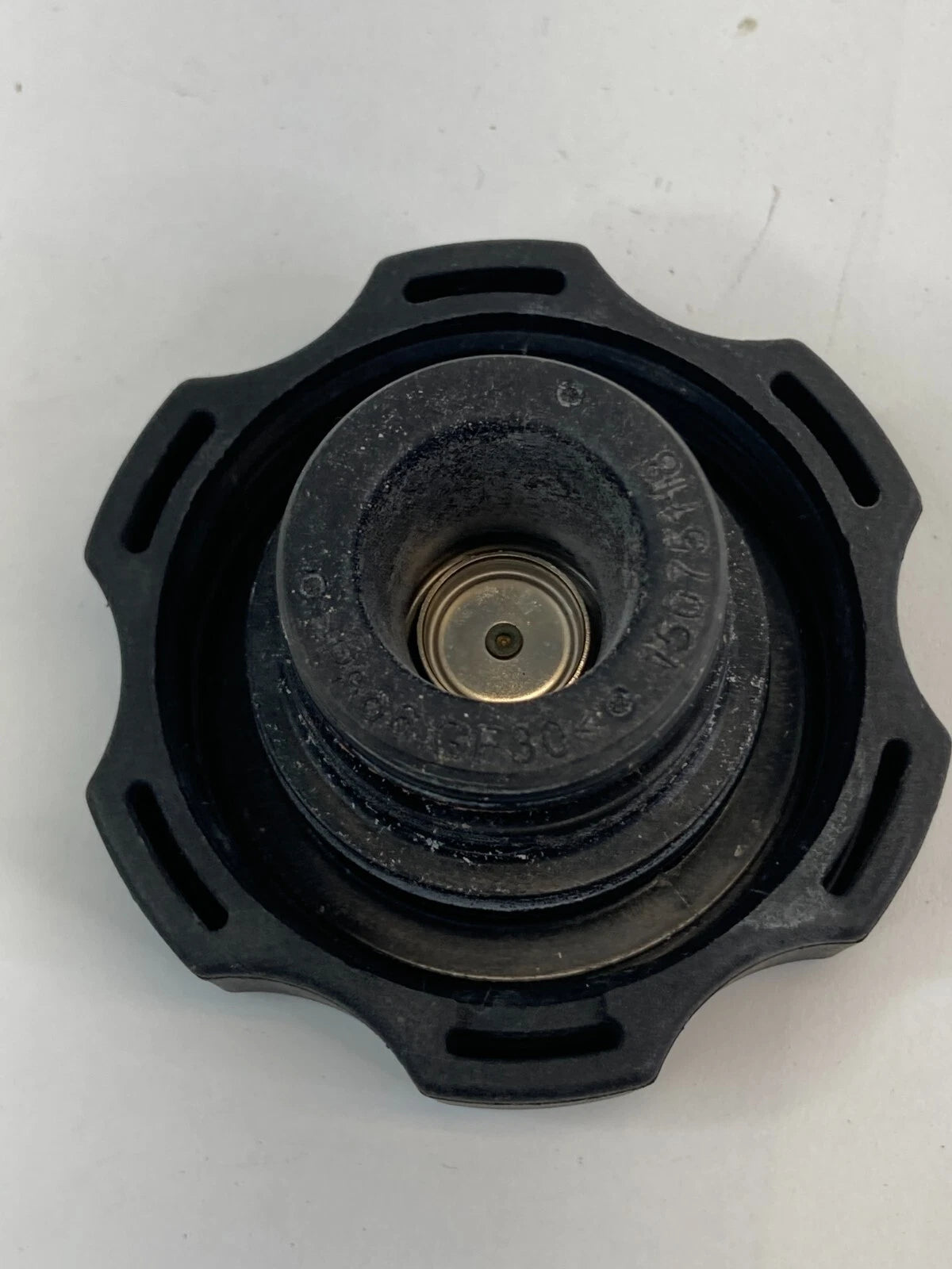 2010-2017 CHEVROLET EQUINOX RADIATOR COOLANT OVERFLOW TANK COVER CAP LID OEM