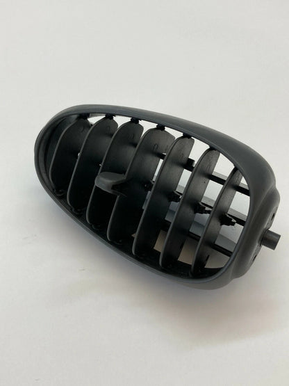 1997 1998 1999 CHEVROLET MALIBU DASH AC AIR OUTLET VENT GRILLE OUTER 22647035
