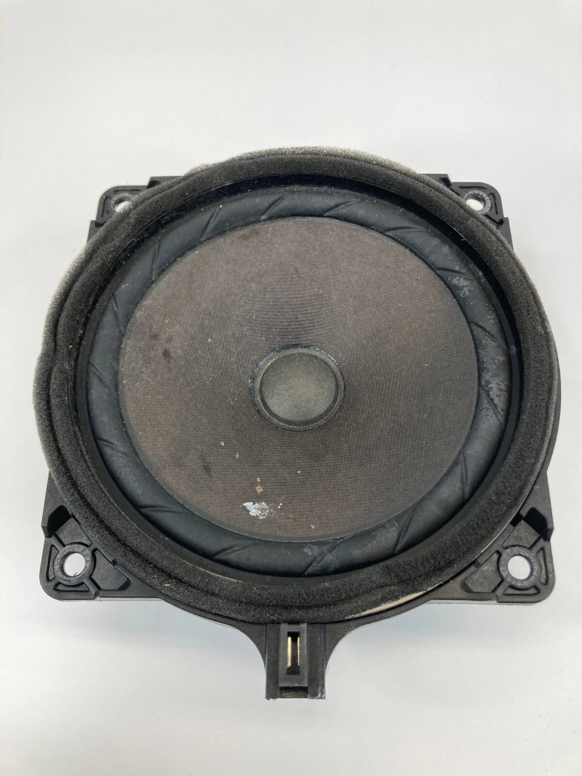 2011-2014 HYUNDAI SONATA REAR RIGHT SIDE DOOR AUDIO SPEAKER 96330-3S000 OEM