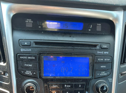2012-2014 HYUNDAI SONATA STEREO RADIO AM FM CD PLAYER RECEIVER 96180-3Q700 OEM