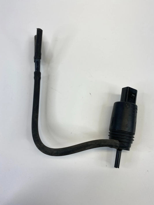 2003-2005 LAND RANGE ROVER FRONT WINDSHIELD WASHER WIPER FLUID PUMP 67.12-8 377