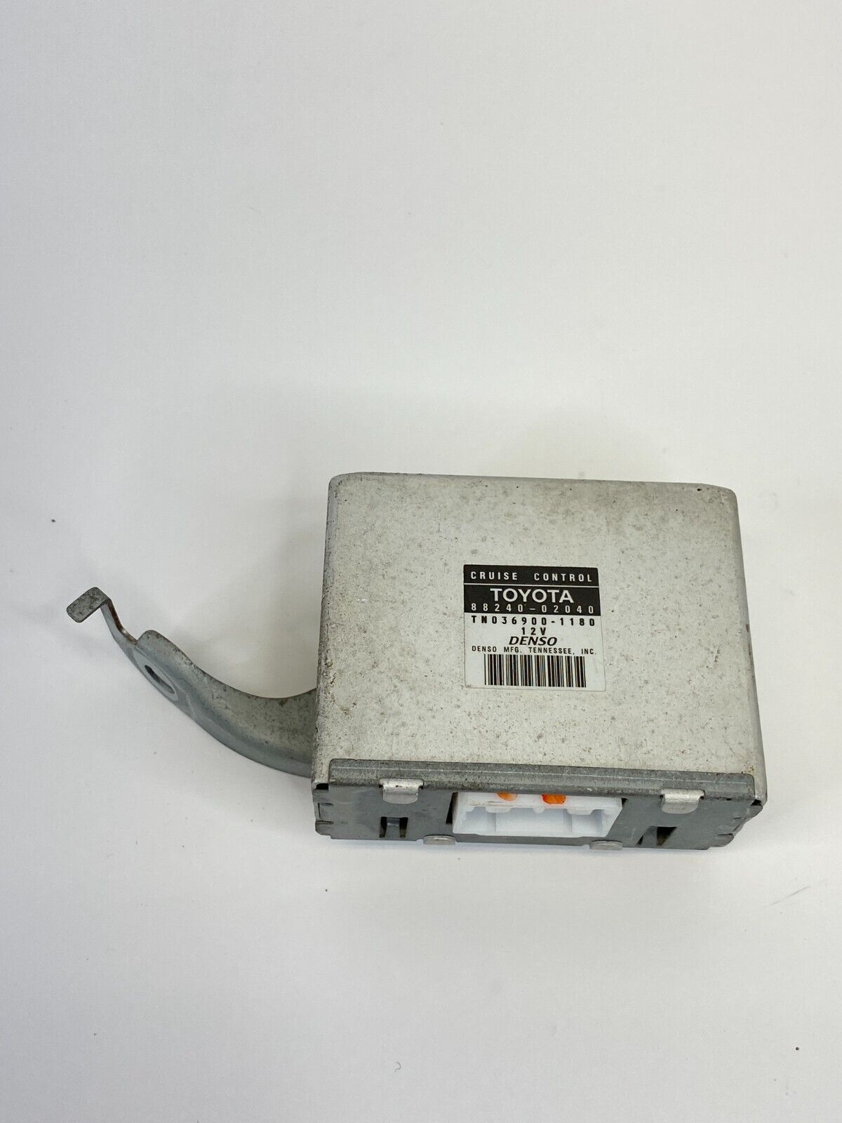 2000-2002 Toyota Corolla Cruise Computer Control Module Unit 88240-02040 OEM