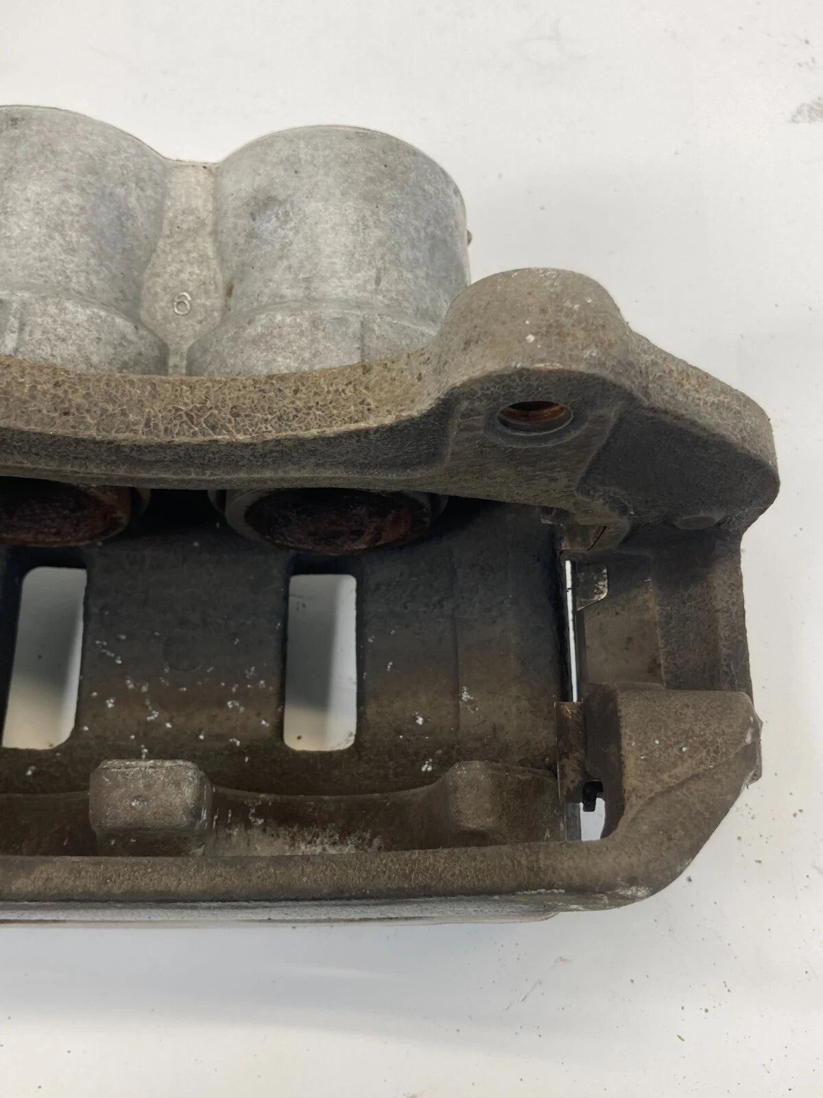 2008-2014 CADILLAC CTS 3.6L 24V FRONT RIGHT SIDE BRAKE CALIPER BC140127 OEM