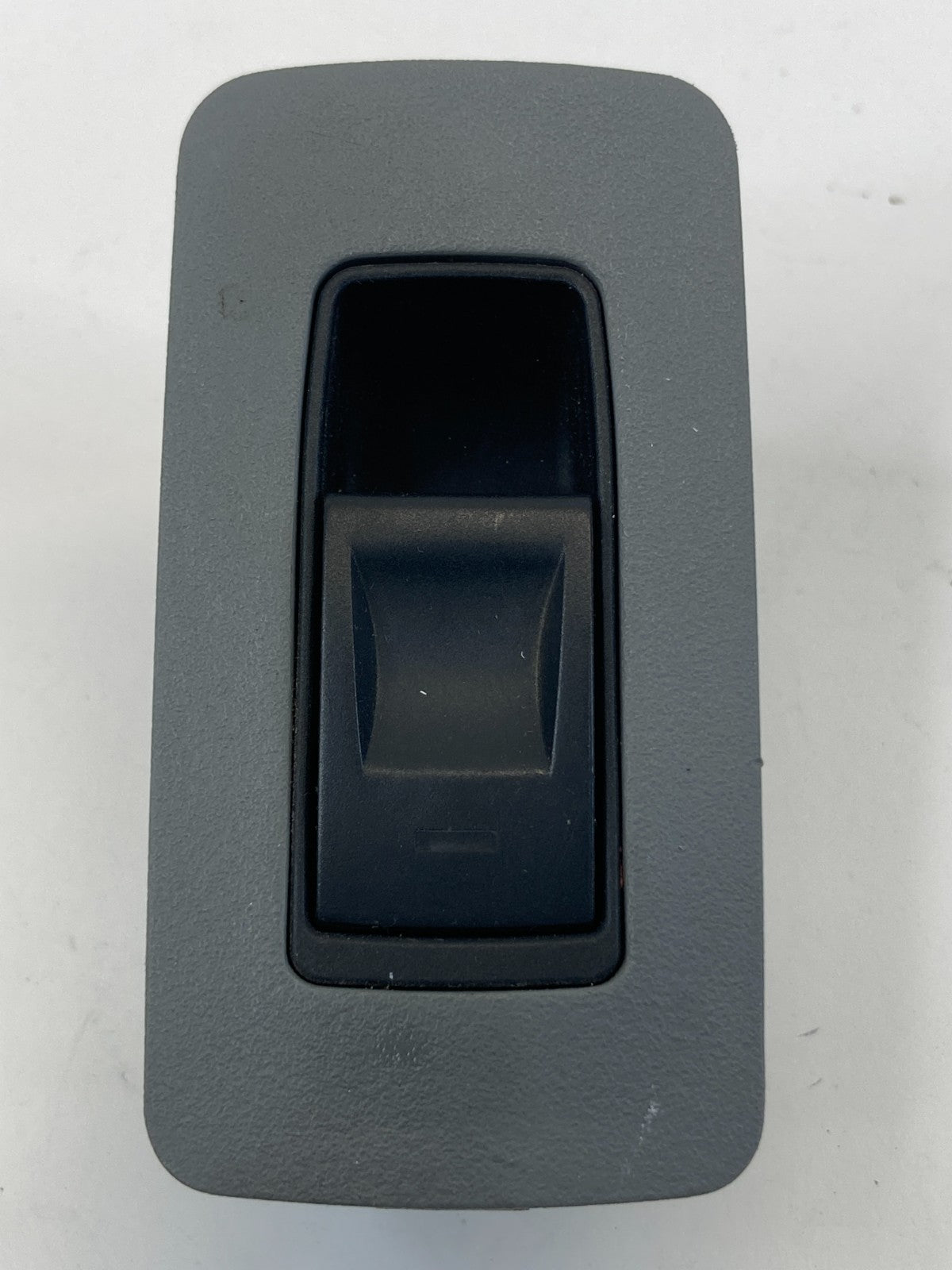 2005 Dodge Magnum 2004 2005 Durango Rear Door Window Control Switch 04602345AF