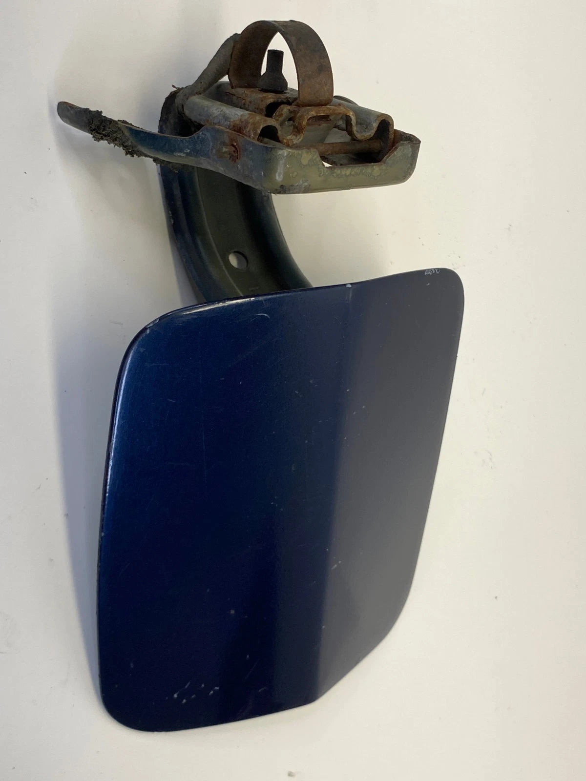 2006-2011 CHEVROLET HHR FUEL TANK FILLER DOOR GAS CAP COVER FLAP LID OEM FACTORY